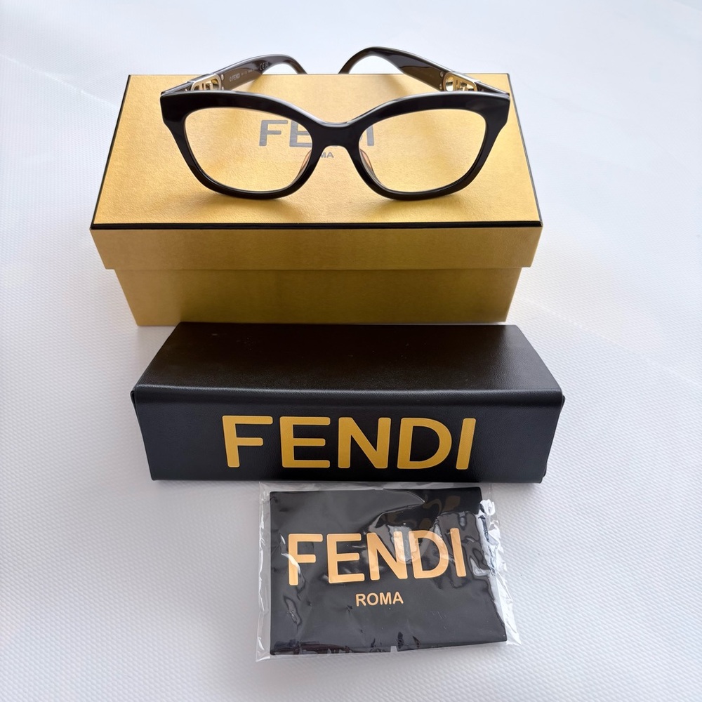 Fendi Women's Brown Square Eyeglasses  Model #FE500391 050 52017 145 B Sz S M